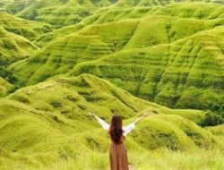 Bukit Terindah Di Sumba,Dikenal dengan Julukan Negeri, Inikah dia!!