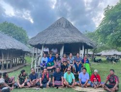 Agustinus Nahak Kunjungi rumah adat loomota umatoos Malaka, lestarikan budaya, hal ini yang wajib dilakukan!