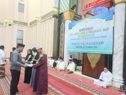 Dandim 1613 Sumba Barat,Hadiri Peringatan Isra Mi’raj di Masjid Agung Al-Azhar Waikabubak