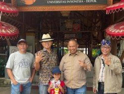 Dialog Spiritual di Gubuk Makan Mang Engking, UI Depok