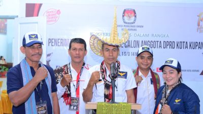 Partai Garuda Daftarkan 40 Orang Bacaleg Kota Kupang, Ini Targetnya!!