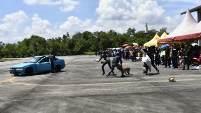 Unit K-9 Satpom Lanud Roesmin Nurjadin : unjuk Gigi di Open Base