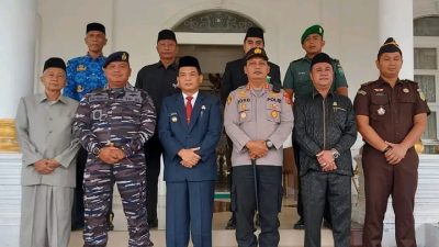 Pj Bupati Simeulue Pimpin Upacara Peringatan Hardikda Aceh ke- 64 Tahun 2023