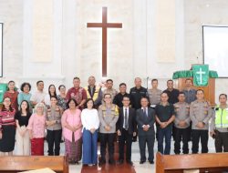 Jalin Silaturahmi Melalui Program Minggu Kasih, Polresta Denpasar Sambangi Gereja HKBP Denpasar