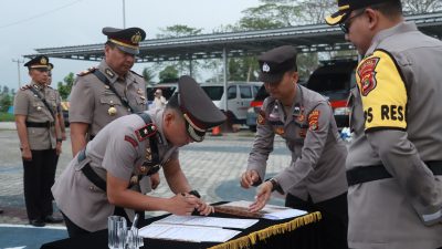 Hadapi Pemilu 2024, Jaga Kondusifitas Kamtibmas Pesan AKBP Yusriandi Saat Sertijab Kepada Pejabat Baru