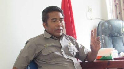 Rudolf R. Holo! Ketua DPRD SBD Harap Figur Penjabat Bupati yang Kelak Ditunjuk Tidak Tergoda Politik