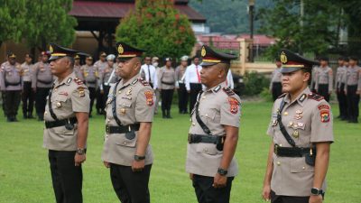 Kapolres Jayapura Pimpin Upacara Pelantikan  dan Serah Terima Jabatan di Mapolres Jayapura