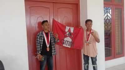 GMNI Cabang Kefamenanu, Menduga tidak Percaya Terhadap DPRD TTU, dengan Menanam Bendera GMNI di Depan Pintu DPRD TTU